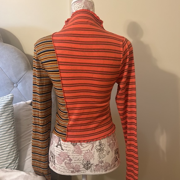 Free People short top - Picture 4 of 4